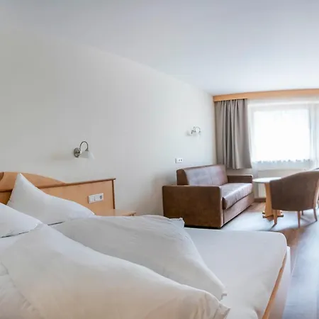 Gaestehaus Europa Apartman Sölden
